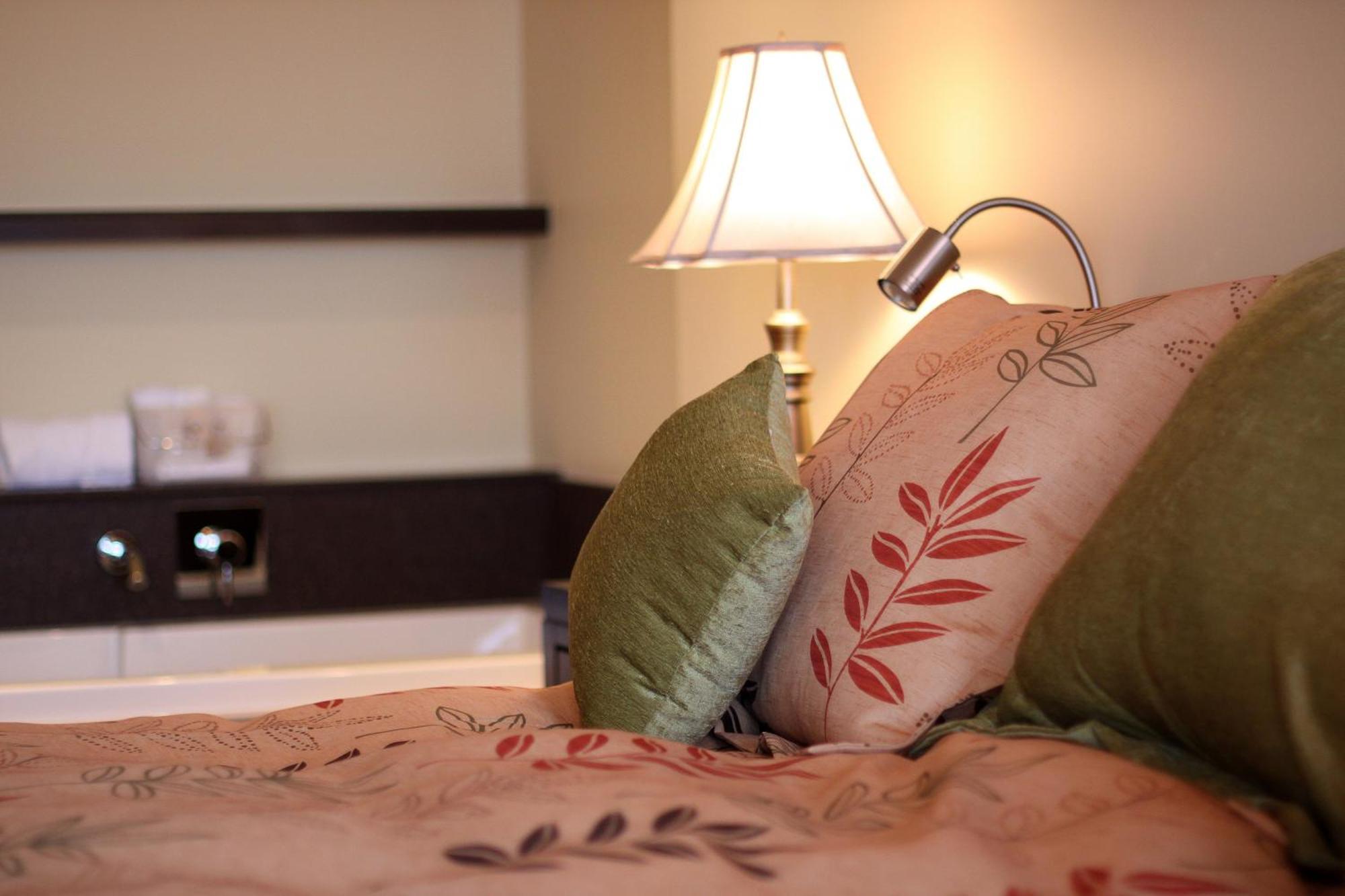 Goeliche Hotel Et Appartement Saint-Laurent-de-l'ile d'Orleans Rum bild