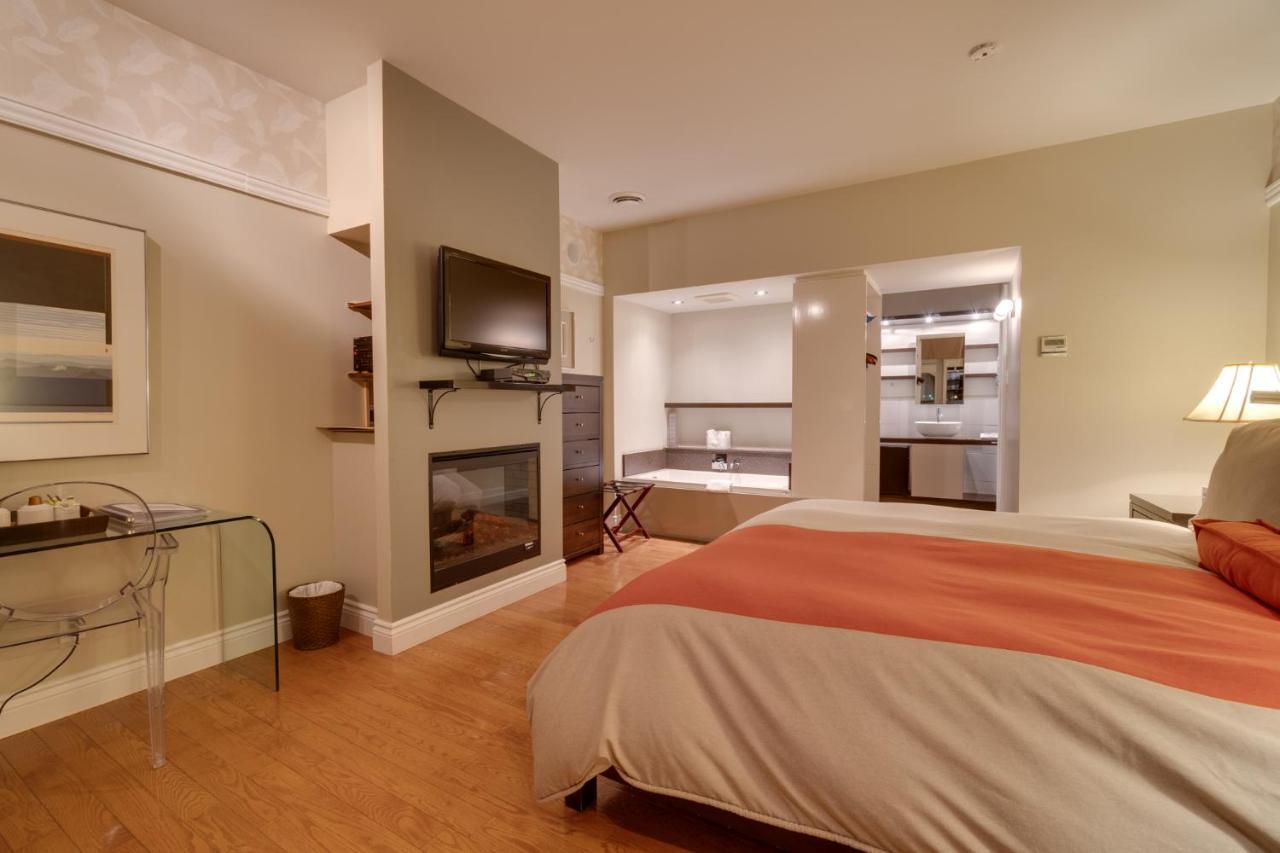 Goeliche Hotel Et Appartement Saint-Laurent-de-l'ile d'Orleans Exteriör bild